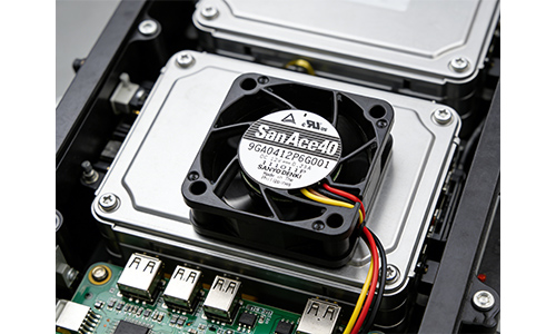 新能源汽車電池管理系統(tǒng)（BMS）控制板發(fā)熱嚴(yán)重，該如何選擇散熱風(fēng)扇？04